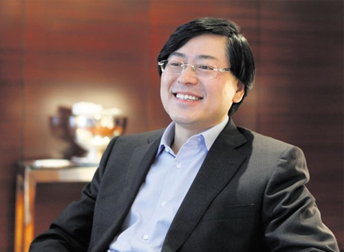 2015�Ї�(gu��)���й�˾н��񹫲� ��Ԫ�c�����FCEO