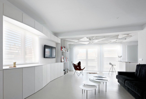 �͏d�b����x�F(xi��n)����(ji��n)�s�L(f��ng)�񱳾���