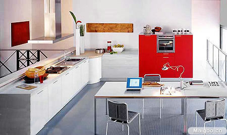 �N�����g���Ϲ��� С���ʹ�N��