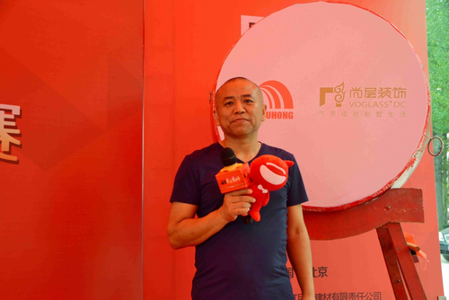 �Ќ��b�������(l��i)����(x��)��(ji��)�ж���Ʒ�|(zh��) ������b�ÿڱ�