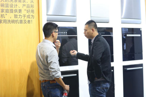 ���ġ����õ���ʽϴ��C(j��)��������� ���@��(g��)�p11������ُ(g��u)��