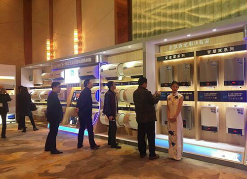 ��Ⱥ��(j��ng)��(j��)��������ˮ�����ƽ�_(t��i)��(sh��)�F(xi��n)���ͻ��