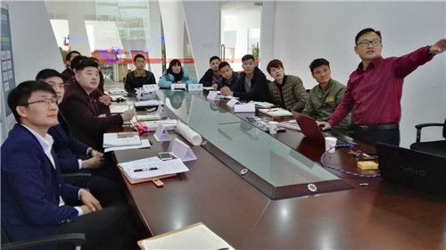 2017�ꄓ(chu��ng)������������� ��Ӣ�R��Ʒ�ƠI�N��ӑ��