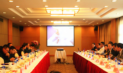 �Ϻ��|������������Gɫ������ˮϵ�y(t��ng)��Q�������g(sh��)������(hu��)��