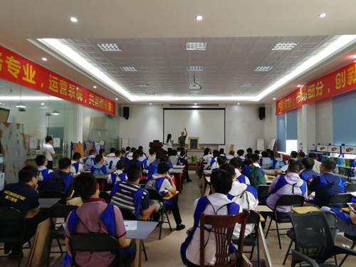 �͵�ʿ���F2017�������ˇ�gͿ����Ӗ�A�M��Ļ!