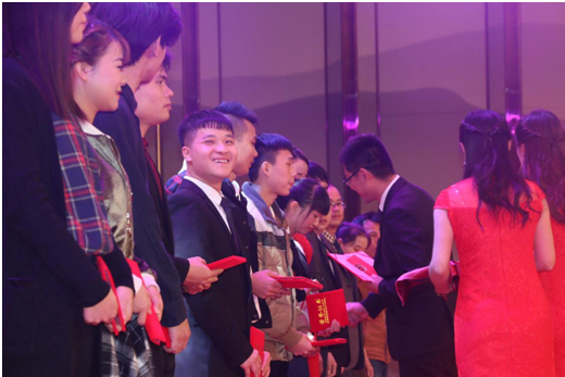 ���ʮɫ������ȴ��p  ��(y��u)���T���@��(ji��ng)