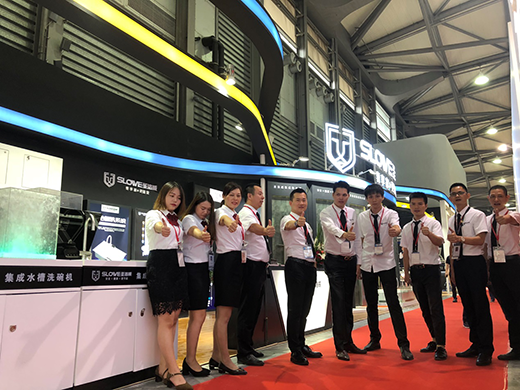 չ��ֱ�� һ��ʥ�����Ϻ��N�l(w��i)չʢ�r