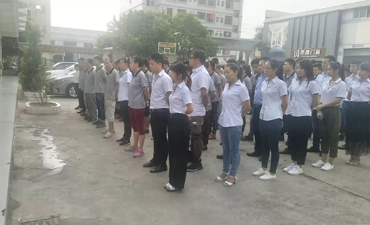 8��������ȫ�w�T�����������_!