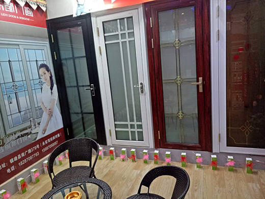 ����ף�R�����(zh��n)�������T�����u��ʢ���_�I(y��)!