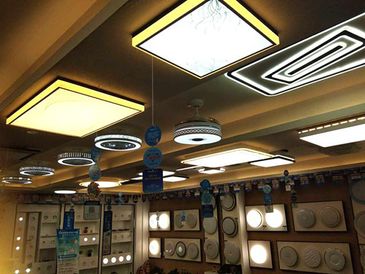 �F(xi��n)���Ҿ������I���ߣ��L���fǧ��Ⱥ������Ʒ���ː�