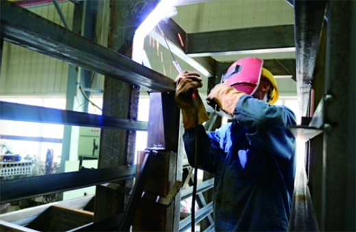 �Fꖽ�(j��ng)�_�^(q��)����ECP�b��ʽ�����ð�����a(ch��n)������(y��ng)��ʾ���Ŀ�l(f��)չ