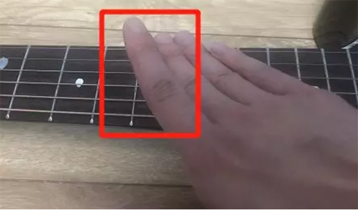 如何把你的吉他變成敲擊樂(lè)器