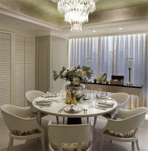 �Wʽ�L(f��ng)�����A�r�����\ɫ�ŵ�Ҿߺ����|(zh��)��