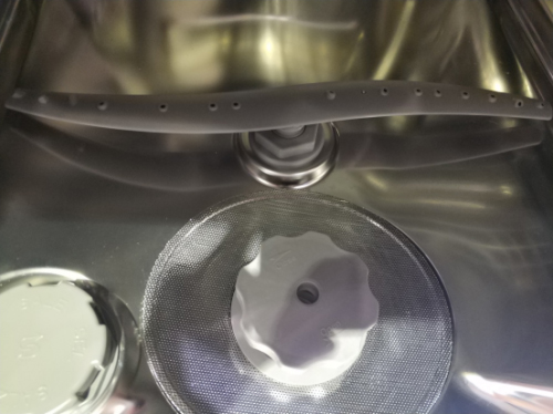 ���Ї�ʮ��ϴ��C(j��)Ʒ�ơ������ˣ����N��߀�o�F(xi��n)����ͥ