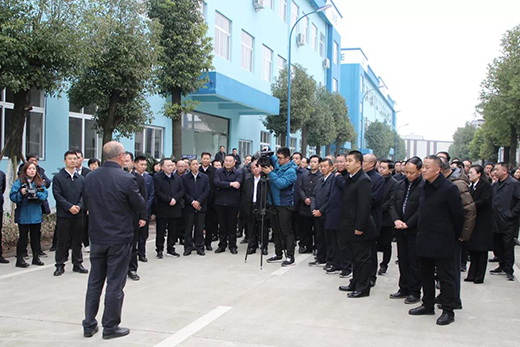 �ϳ���ί�I(l��ng)��(d��o)�����c�Ŀ�^Ħ�F�W�R�ϳ��¹ܘI(y��)ҕ��