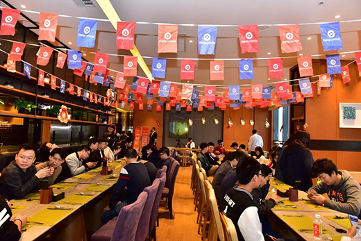 ��ֻ����Ϧ����ؓ(f��)���A��Deng.com���W(w��ng)&�ܾӾW(w��ng)2020�´����