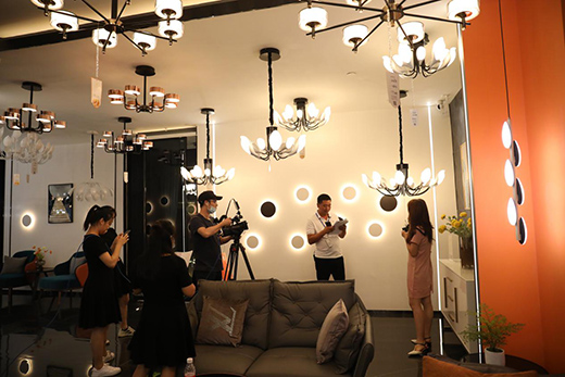 ǧ��Ԫ��K�˷���(w��)����(j��) ��Ʒ�ưl(f��)�����ό���(ch��ng)�Ɵᳱ