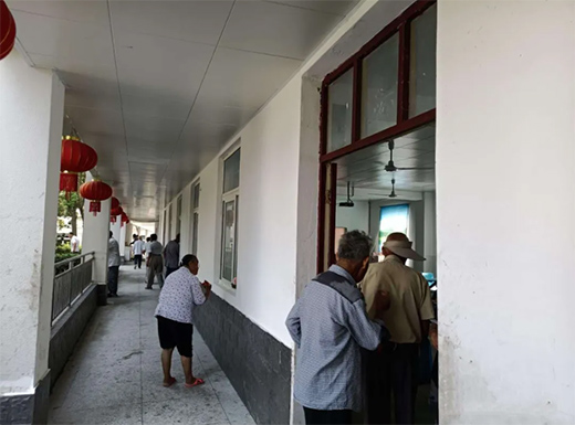 ٤��ܽ�՚��ܣ����������ѐ�һֱ���f��ȥ!