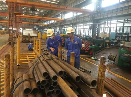 ��Ѩ�ܘI(y��)����߅�İ�� ǰ�е�����