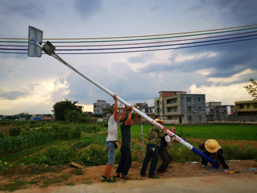 ��ɽ��ؚ�����(du��)���b49�K·�������������¸�·