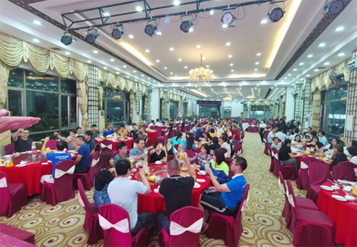 ����Ϳ�ϼ��˚g��һ����ͬ�R������c!