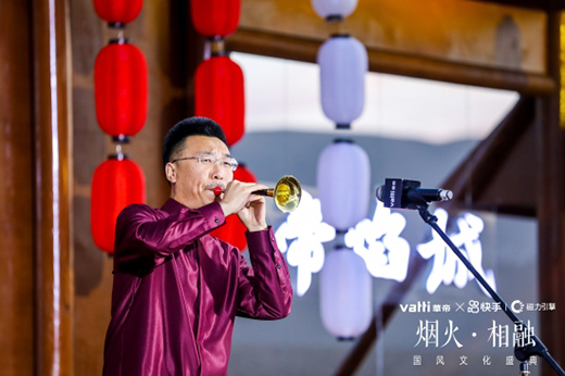 �A�ۡ����֡�����•���ڇ��L(f��ng)�Ļ�ʢ�䡱����푶ػʹ�Į����