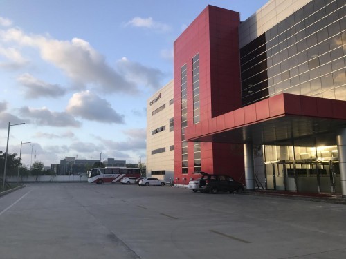 �����Ї������߶˻��yƷ�Ј����ƽz��Ԋһ�R��(d��ng)��