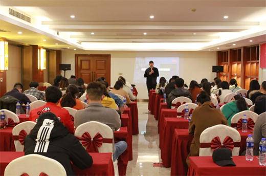 ����(w��)���ڽK�ˣ����_���Є�(d��ng)��