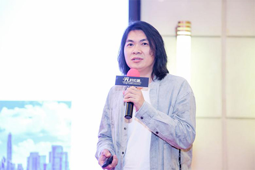 ���b�f(xi��)늚�֕�(hu��)���(hu��)ʢ���e�k���Ƅ�(d��ng)�����I(y��)�������_(t��i)�A