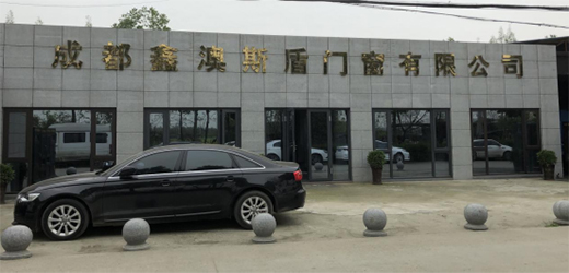 ��������x�ܸ߶˶����T�� �c�ΰ�˹���T���_(d��)�ɑ�(zh��n)�Ժ���