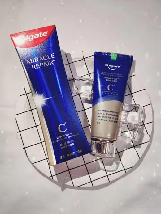 �ջ�Ʒ���ԃr��֮��pk ��¶��vs����֮�L(f��ng)