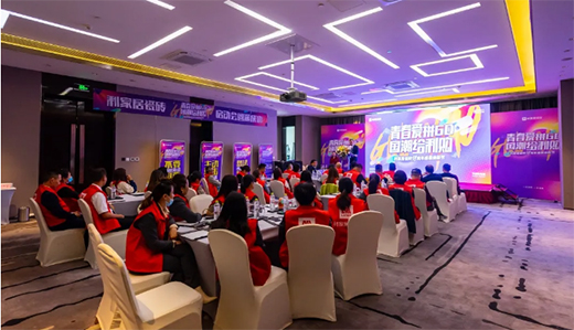 �۽� �����ҾӴɴu18����ж����¹�(ji��)���ӕ��A�M�ɹ�