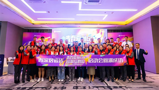 �۽� �����ҾӴɴu18����ж����¹�(ji��)���ӕ��A�M�ɹ�