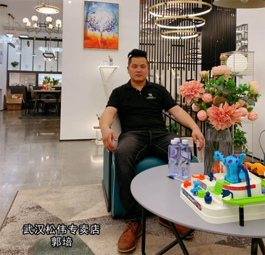 �x���ɂ�������L(f��ng)���L����ꖶ���