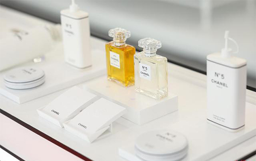 �ļ������������e�^���o�w��Ʒ�µ���u