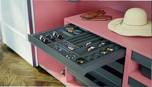 CBDչ�M�Еr| ģ�K���ռ{��ԽסԽ�ϰa���N����ñ�g