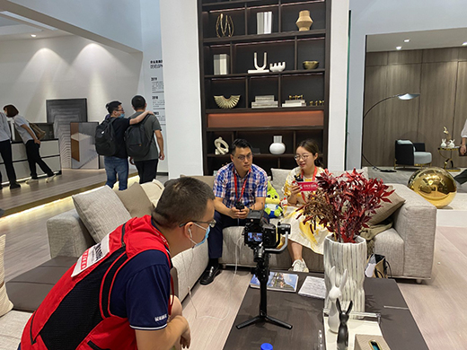 �Ì��������Ҿӽ�����(hu��)�˳��˺��Ќ�(sh��)��Ȧ��