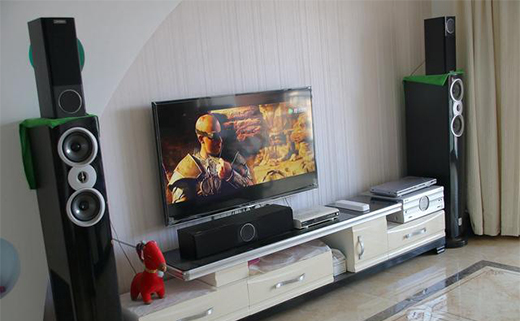 ��ȫ�ֺ�����aigo ��λ���L(zh��ng)������(18W����)�w�(y��n)