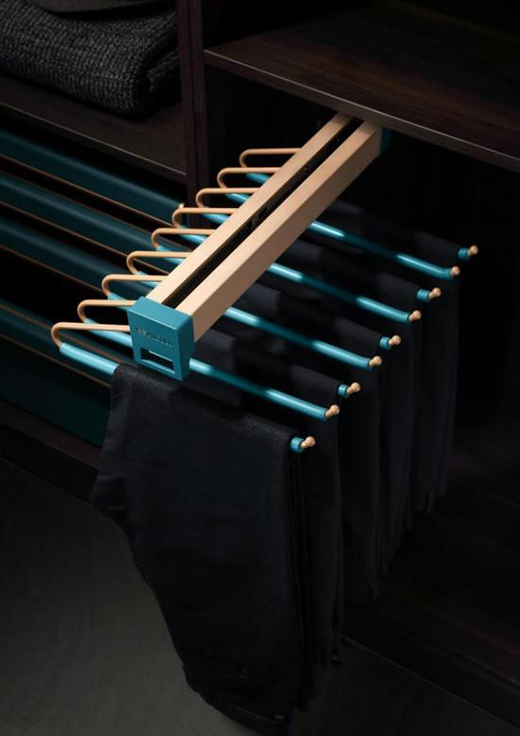 ����BVϵ���ռ{��𣬽o�㡰������ñ�g����ͬ���w�