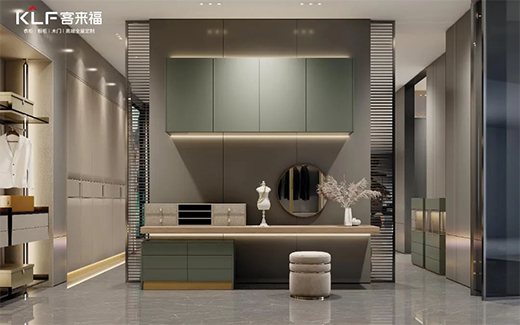 �́���ˮ���᣺�Gɫ���£�׌�Ҿӳɾ���������