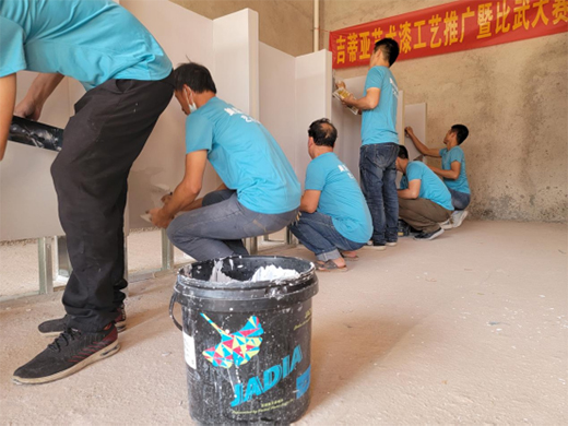 ����ף�R�����ف�Ʒ���ƏV�߹�ˇ�����ِ(����վ)�A�M��Ļ