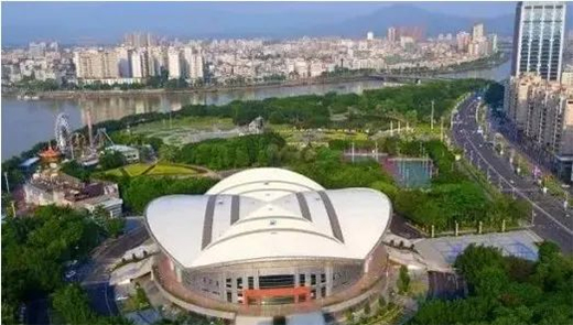 �w�����������кβ�֮ͬ̎?