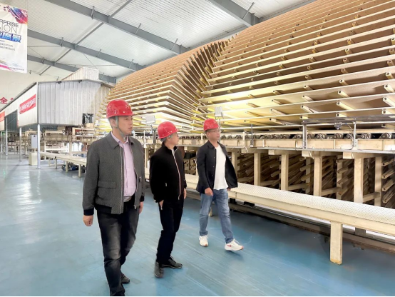 ��һ���䡿���ӭ���ИI(y��)�������\�l(f��)չ��ƪ��