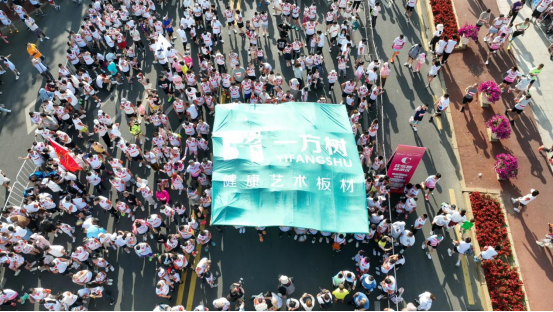 �᠖���_(d��)���F(tu��n)�����R����֮�����`�����؟(z��)���c��(d��n)��(d��ng)